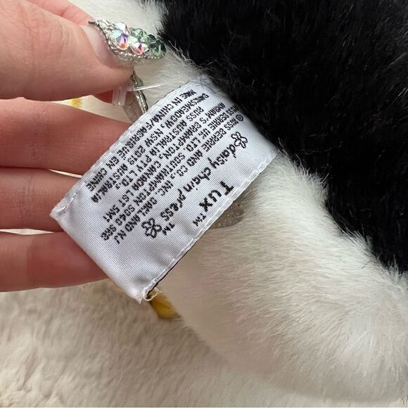 Russ Berrie Daisy Chain Plush TUX the Penguin w Earmuffs Stuffed Animal Toy - Picture 5 of 10